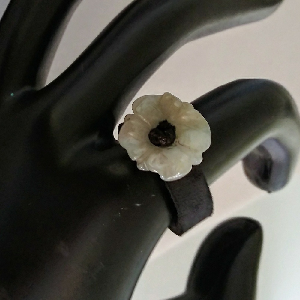 Leather Band Jade flower Ring